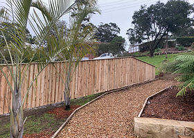 Lap and cap timber fencing